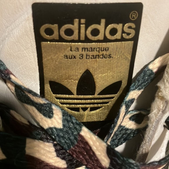 Adidas - Picture 2 of 5